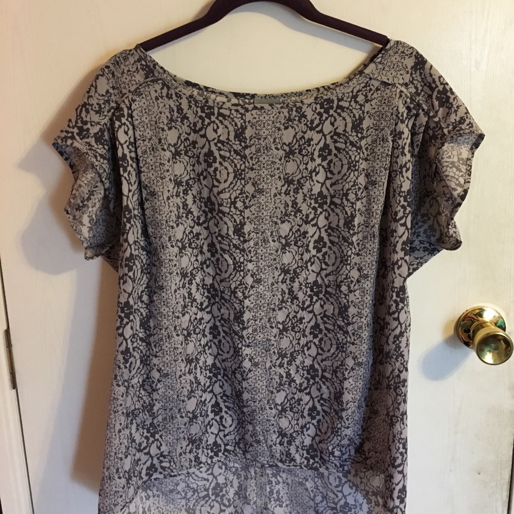 Woman's Small Top