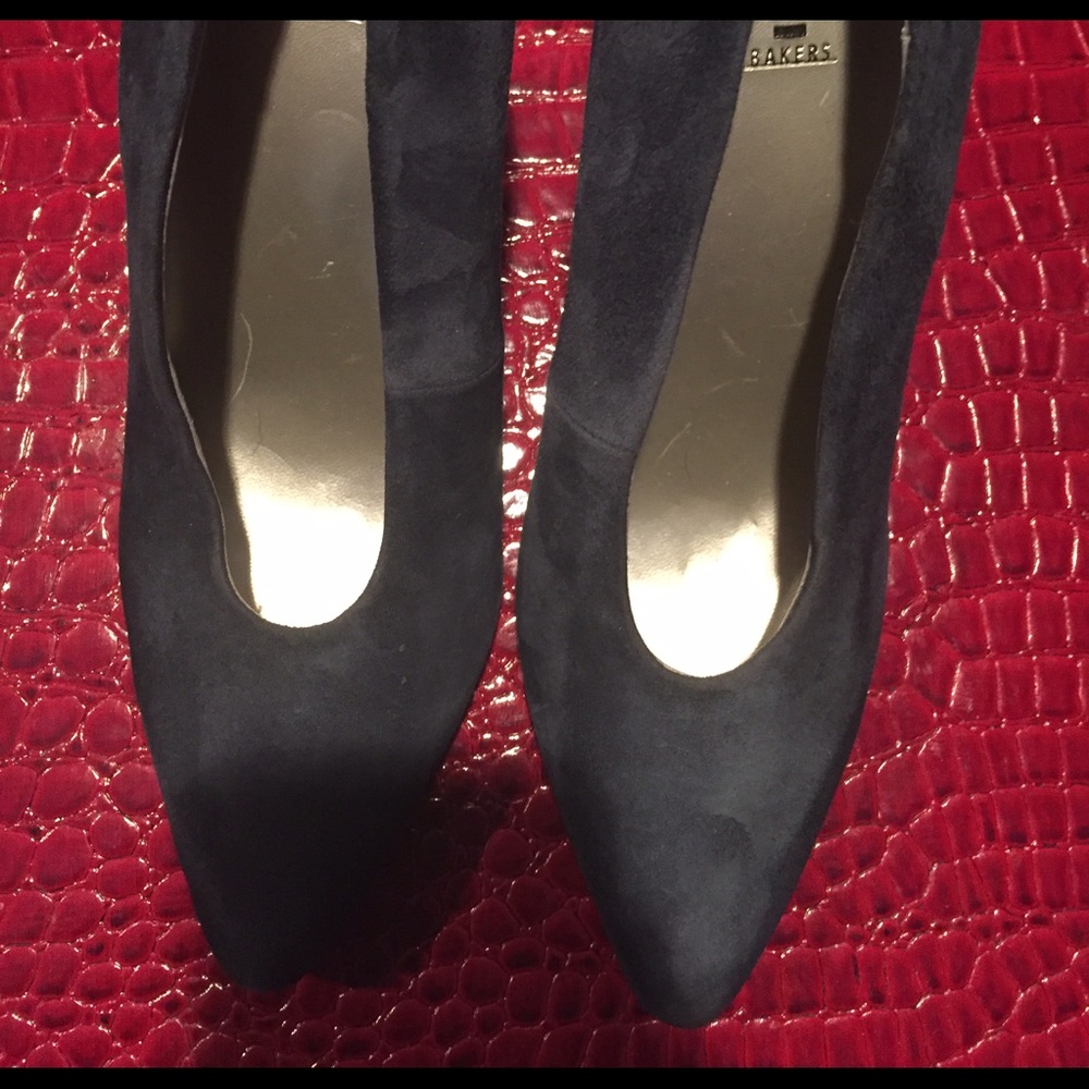 NWOT  blue suede shoes