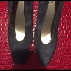NWOT  blue suede shoes