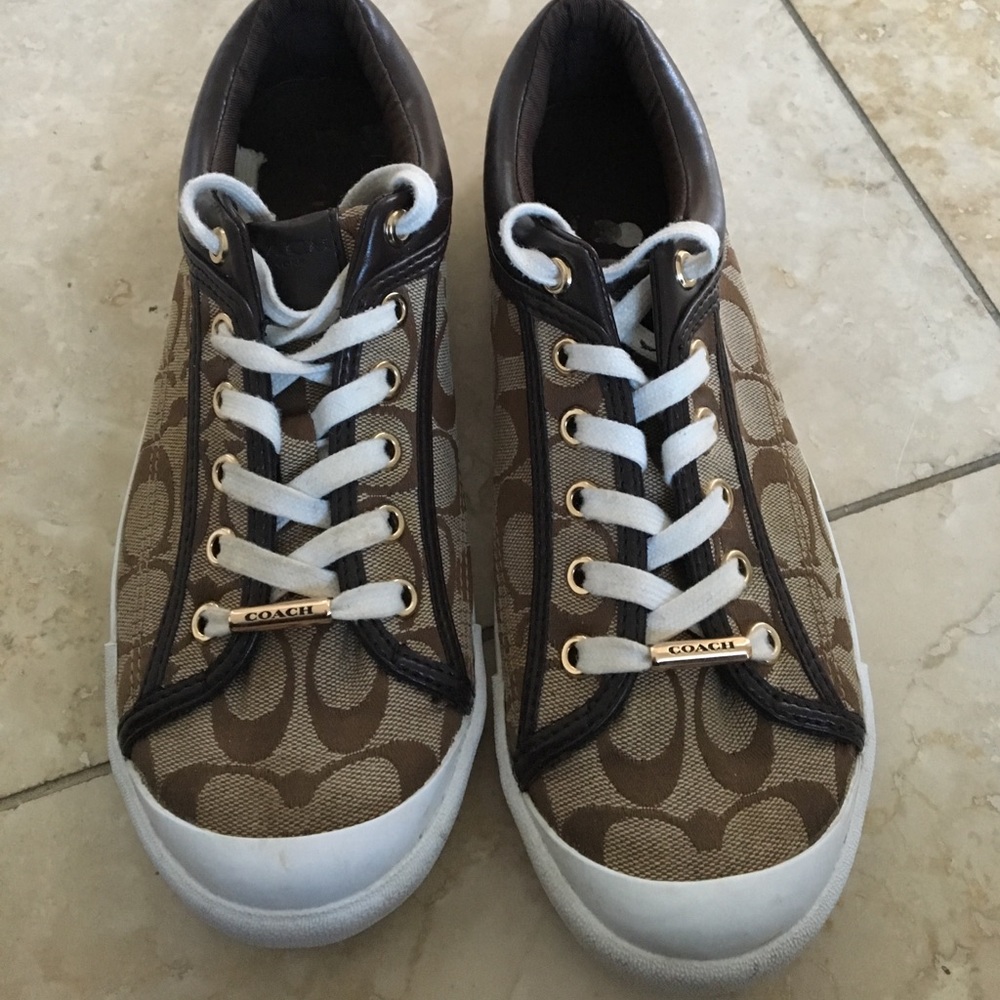 Coach sneakers size 39