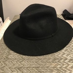 Black JCrew Fashion Hat. Size M-L.