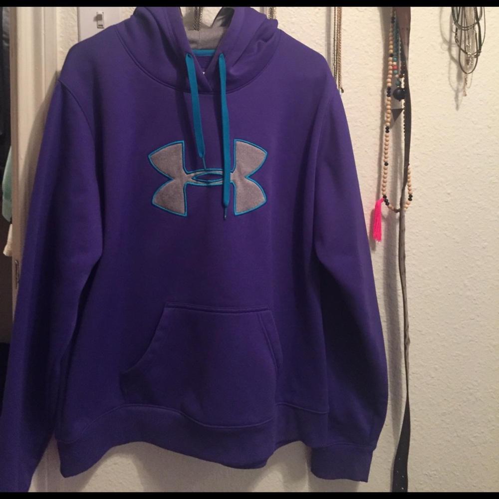 Under Armour hoodie