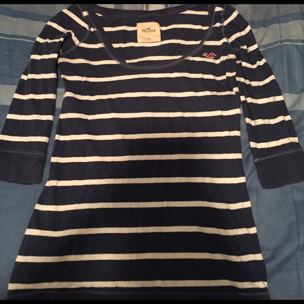 Hollister striped quarter sleeve!