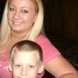 Meet your Posher, Candace