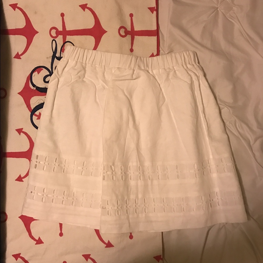 Crown & Ivy White Crotchet Skirt