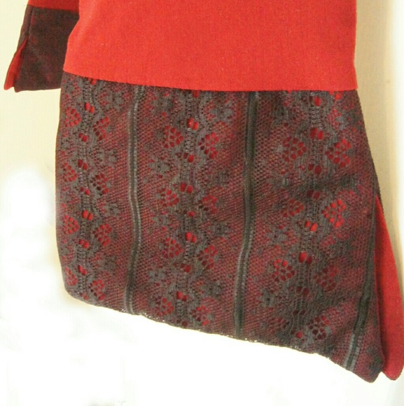 Pointed collar button up blouse - Picture 2 of 4