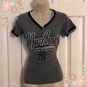 MLB Yankee Shirt