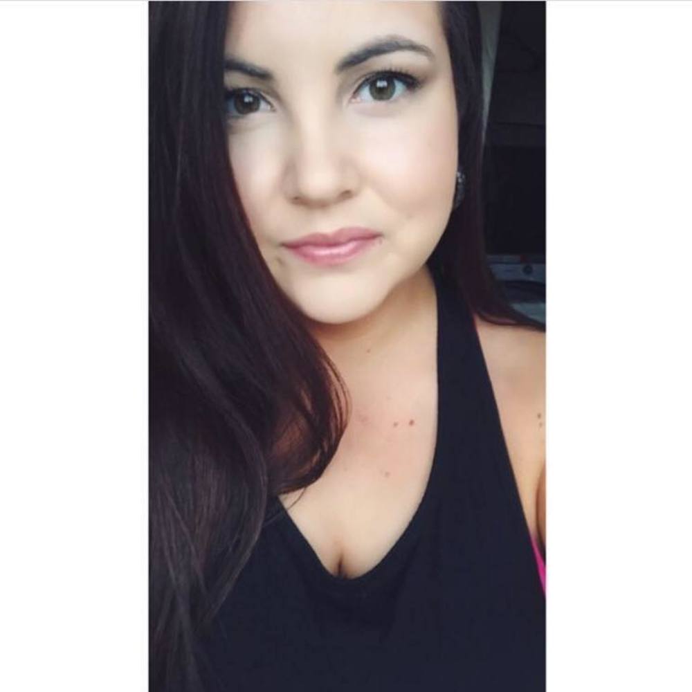 Meet your Posher, Alyshia