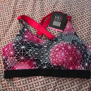 Lightweight VSX Sports Bra