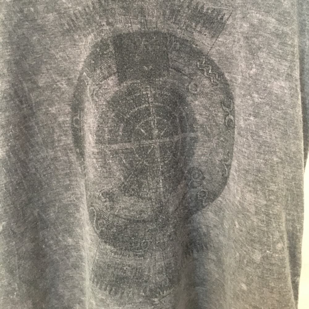 astrological tee - Picture 2 of 2