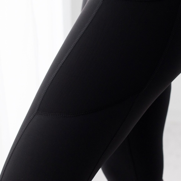 SoldOut11thStreet - Picture 7 of 7