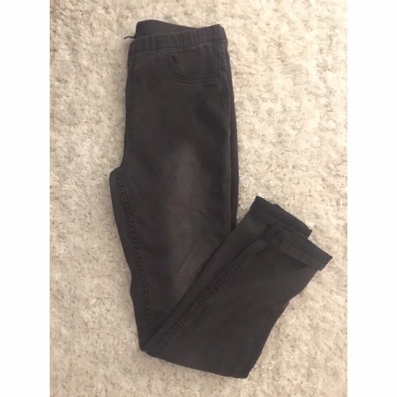 Forever 21 Distressed Jegging - Picture 1 of 1