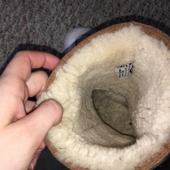 UGGS!  - Picture 6 of 8