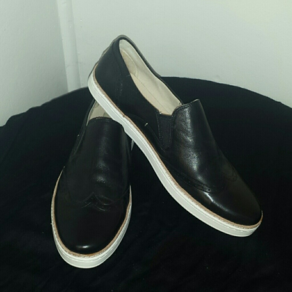 UGG Hadria Slip On Sneakers