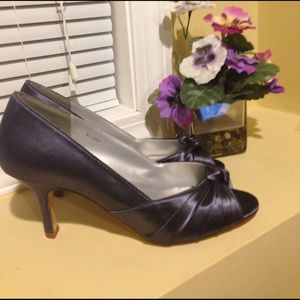 Dyeables open toe pumps