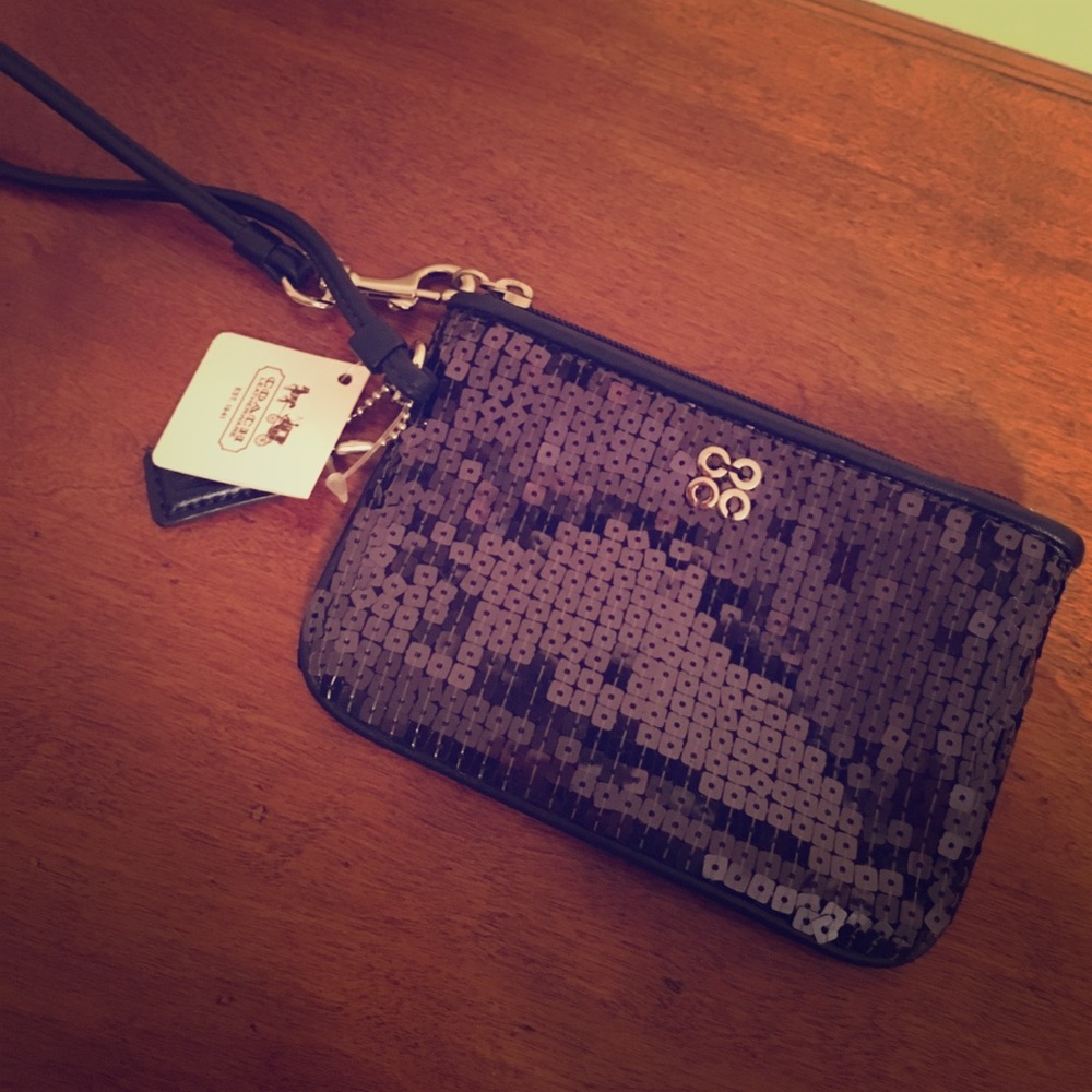 NWT COACH WRISTLET