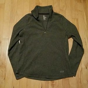 Gap v-neck sweater