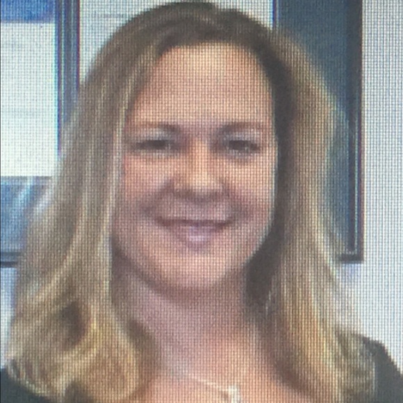 Meet your Posher, Laurie - Picture 14 of 14