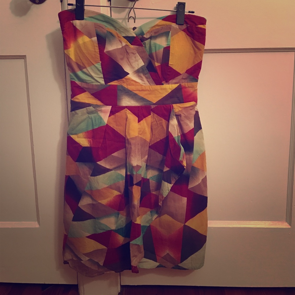 Sweetheart neckline strapless dress