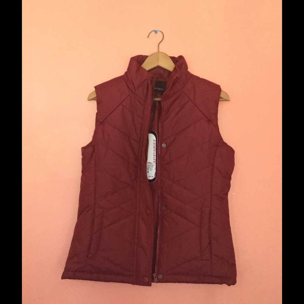 Maroon puffy vest BRAND NEW