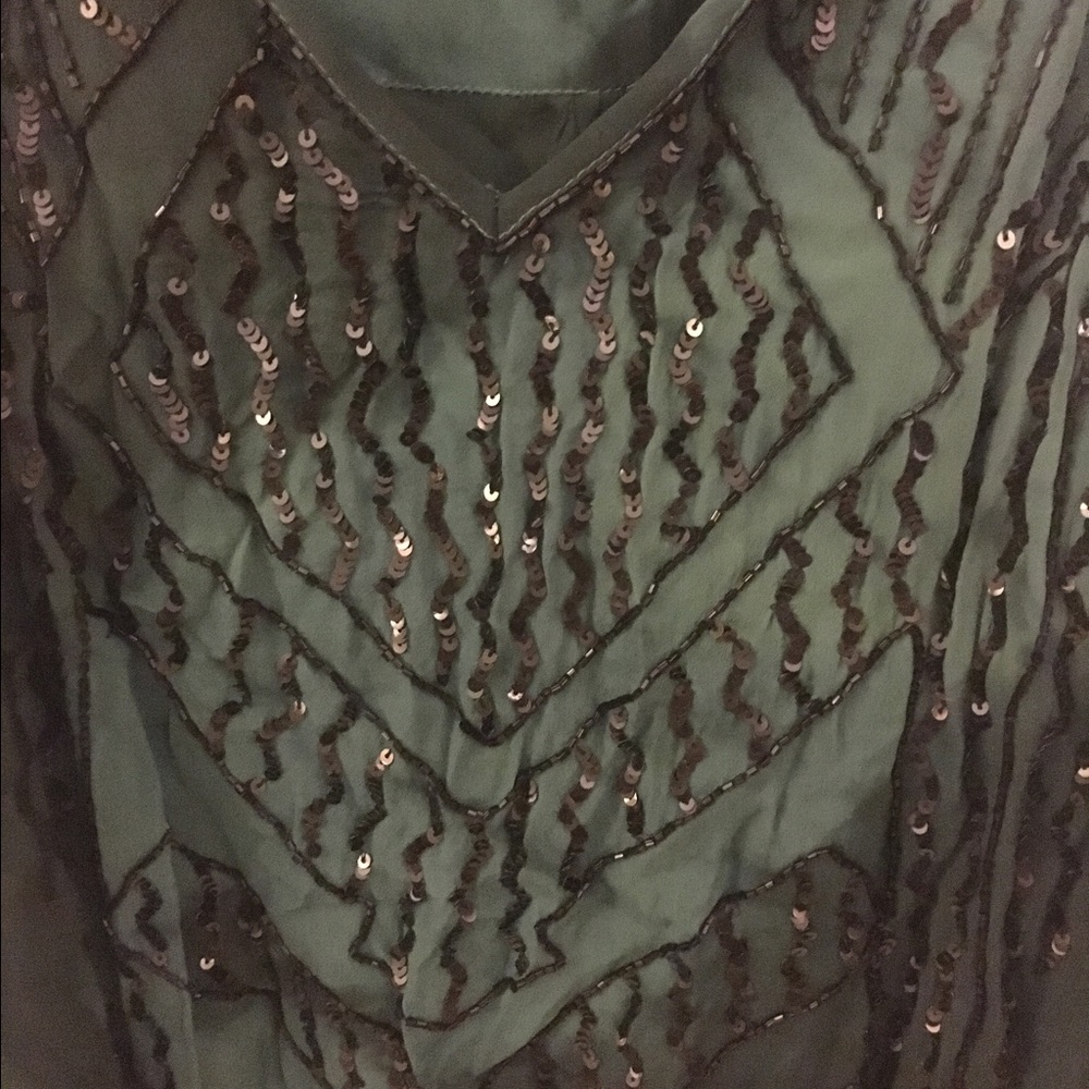 Beaded Buffalo Tank - Picture 3 of 3