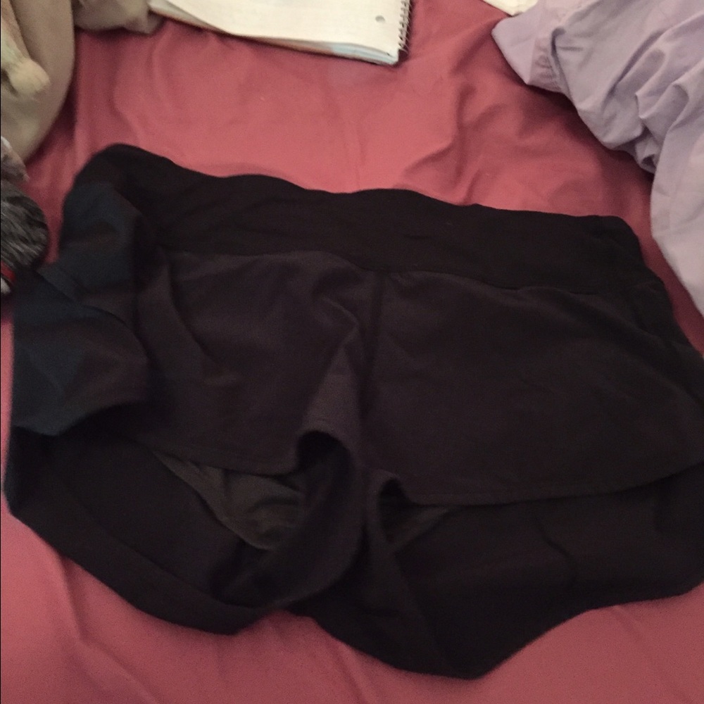 Lululemon speed short