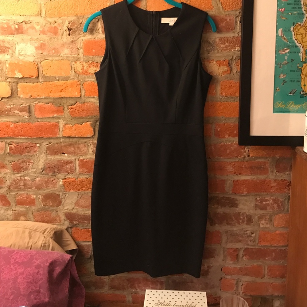 LOFT ponte black dress wit back zip size 2
