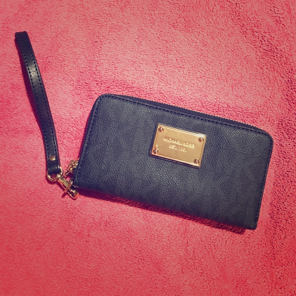 MK wallet