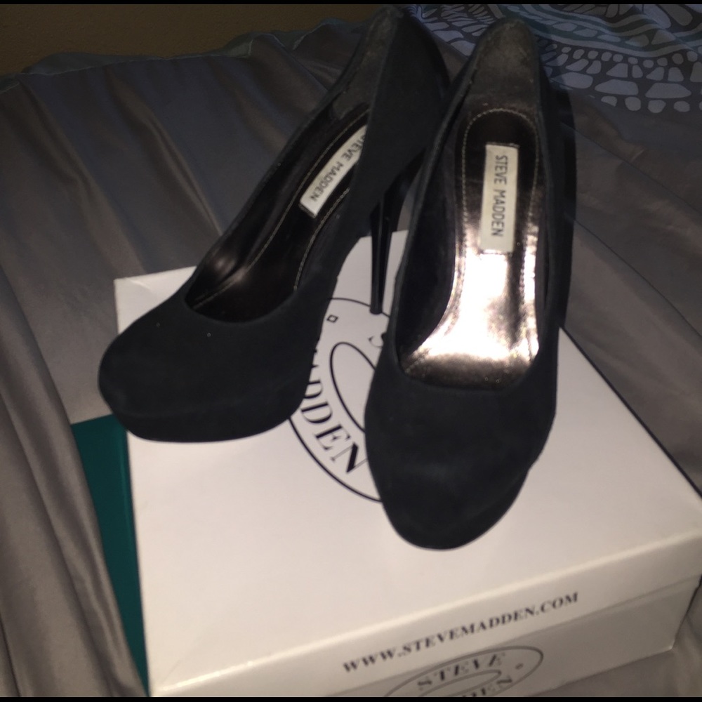 Steve Madden pumps
