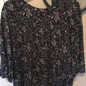 Old navy blouse
