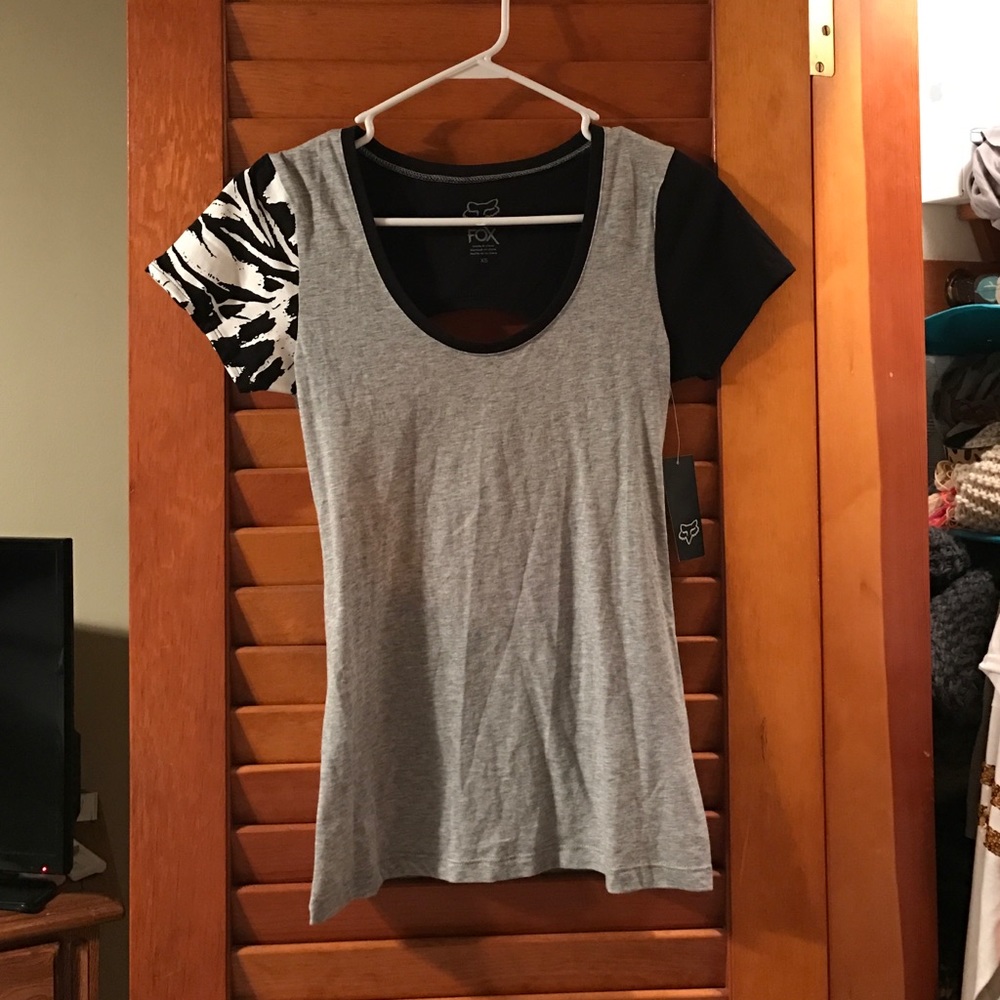 FOX ladies cut out Tee
