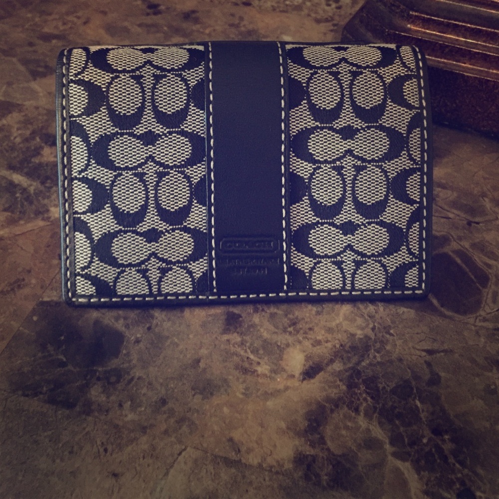 Coach wallet