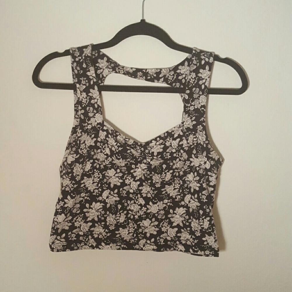 Black/White Floral Crop Top