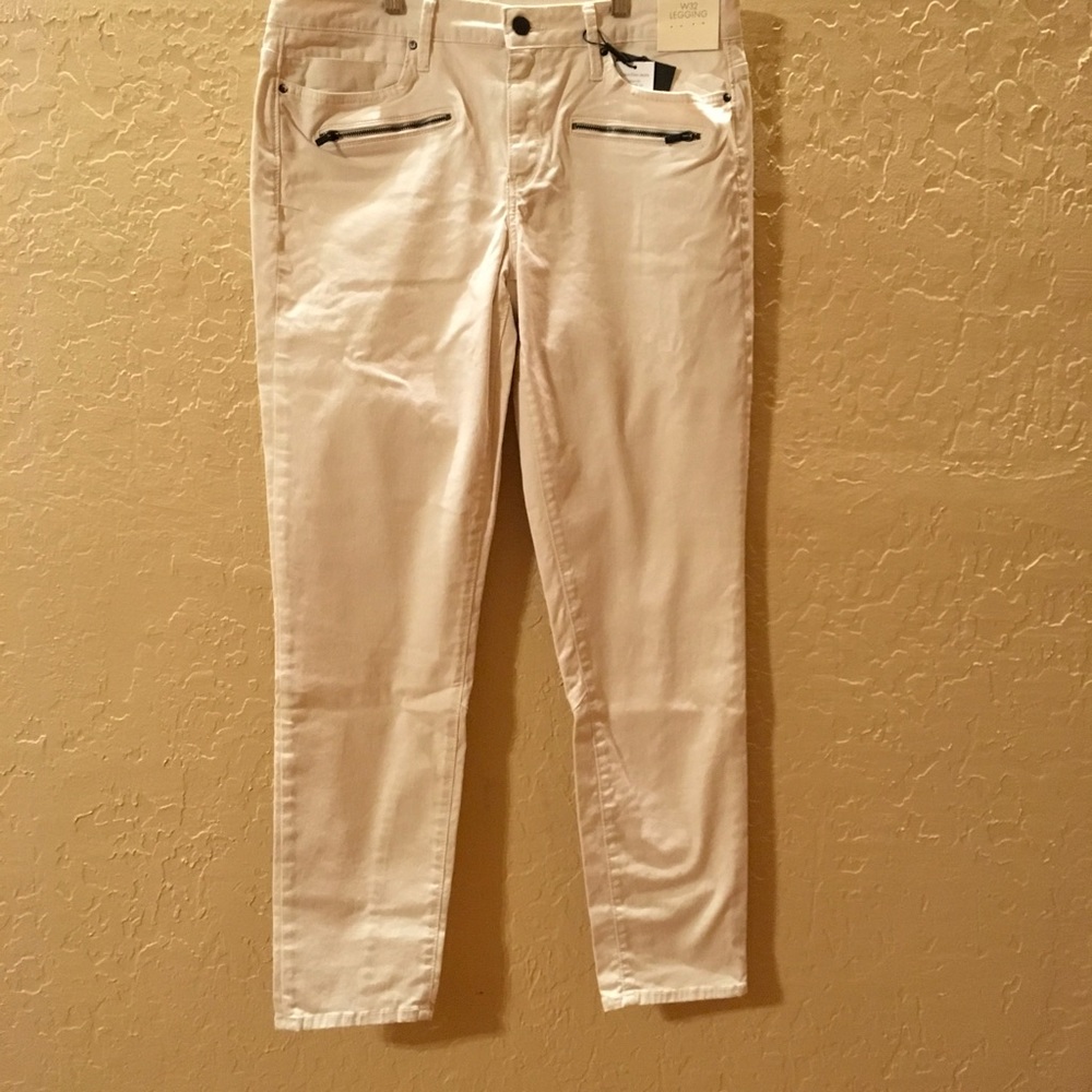 NEW Womens 32X29 Calvin Klein Cream Jean Legging
