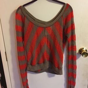 Woman's Cropped Shirt