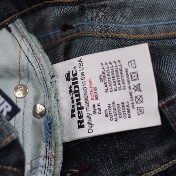 Rock & Republic Roth Flare Jeans - Picture 3 of 7