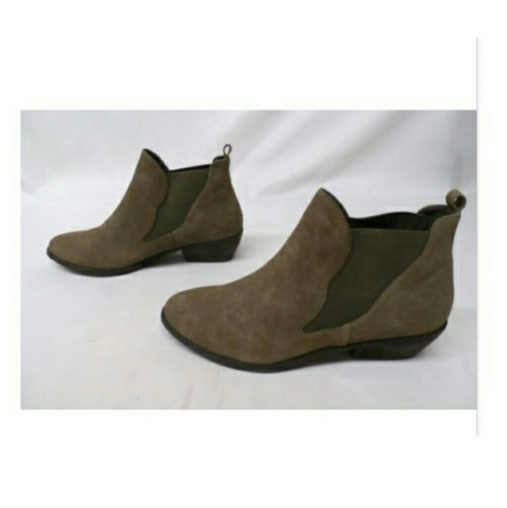 Missguided ankle boots booties, size 7.5