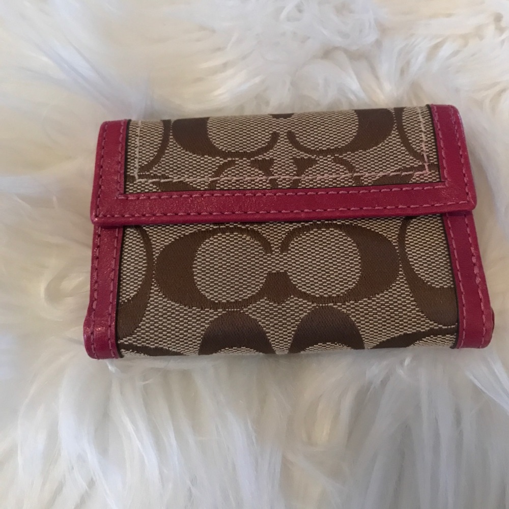 Authentic Coach wallet! - Picture 4 of 4