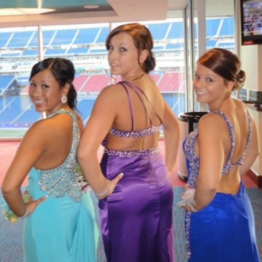 Turquoise prom dress with beautiful jewels!