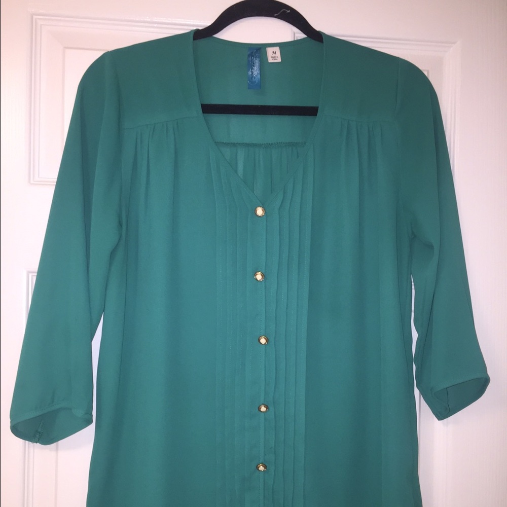 Beautiful teal blouse