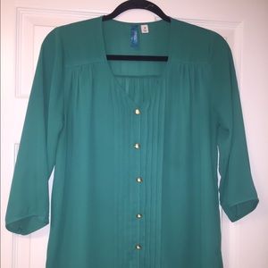 Beautiful teal blouse