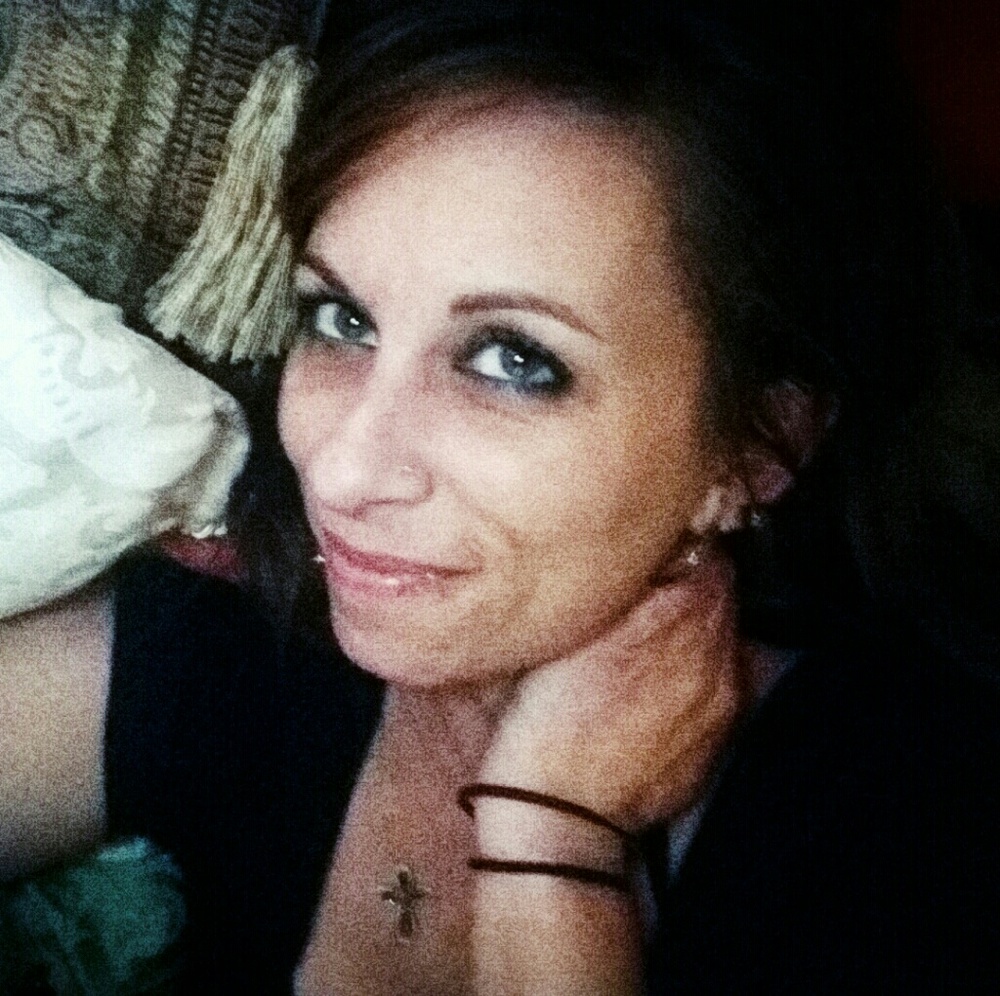 Meet your Posher, Alicia