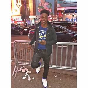 Meet your Posher, Malik