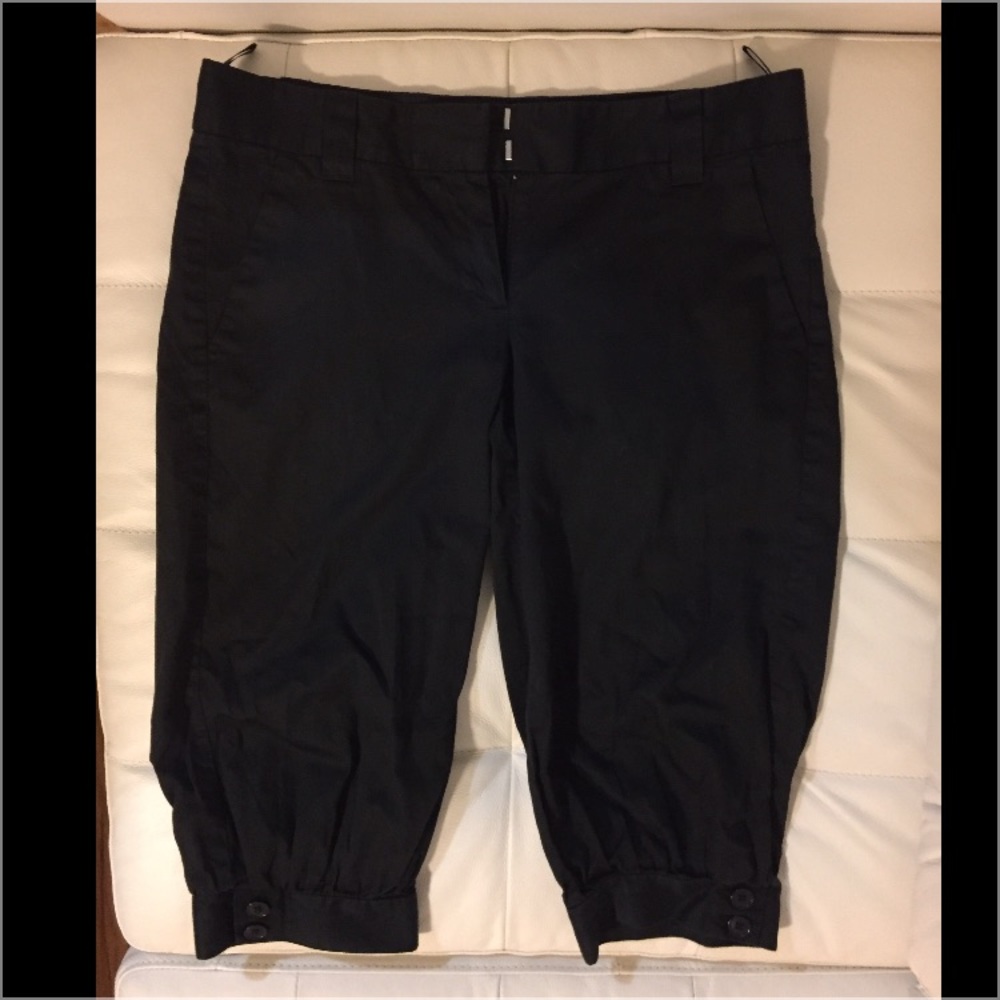 Capri Black