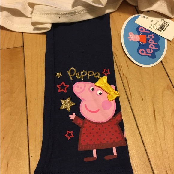 Adorable peppa pig outfit - Picture 6 of 8