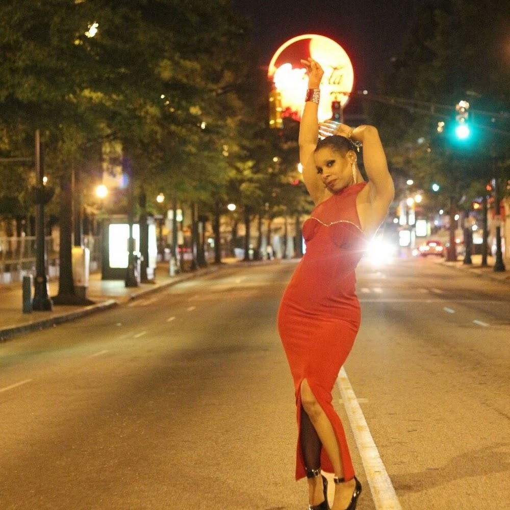 Meet your Posher, Robyn