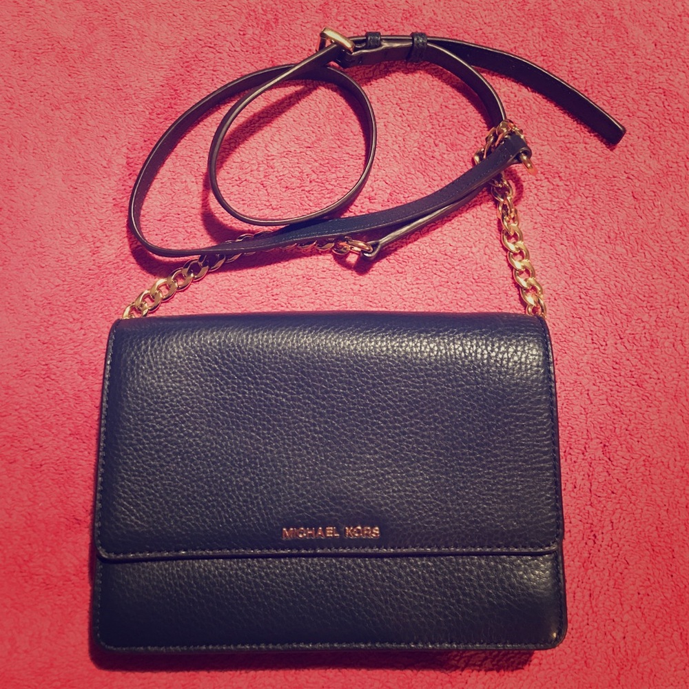 MK cross body