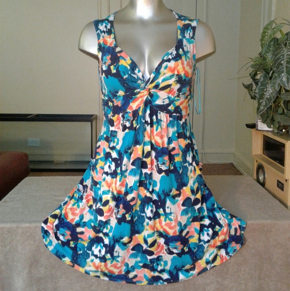 Dresses & Skirts - Style and Company Multicolored Beautiful Dress
