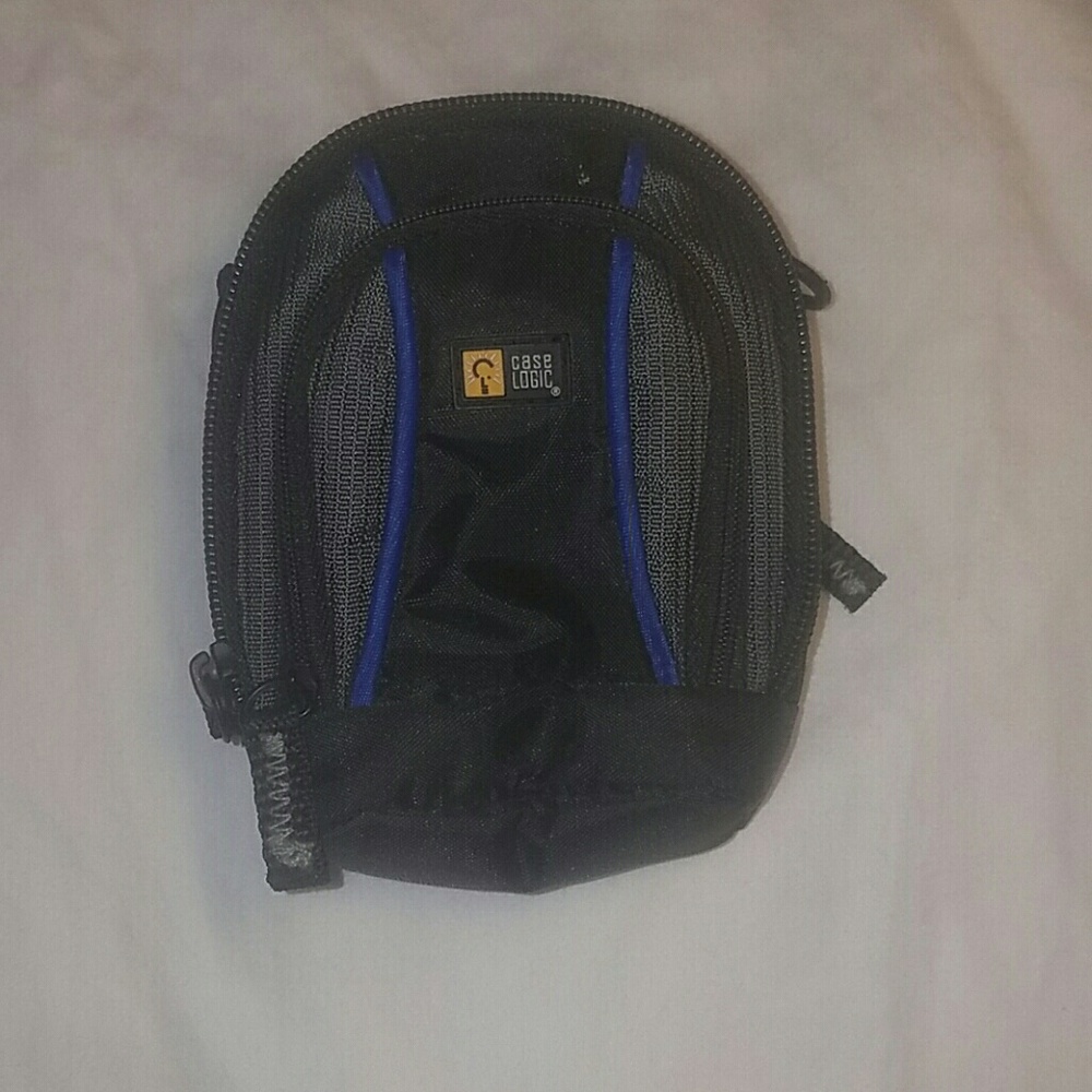 !!CASE LOGIC DIGITAL CAMERA CASE!!