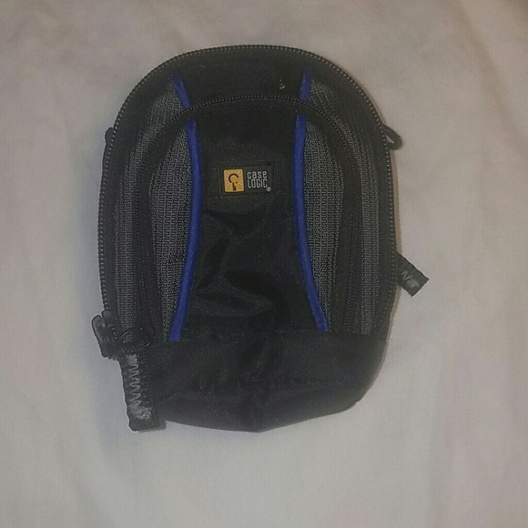 !!CASE LOGIC DIGITAL CAMERA CASE!! - Picture 1 of 4